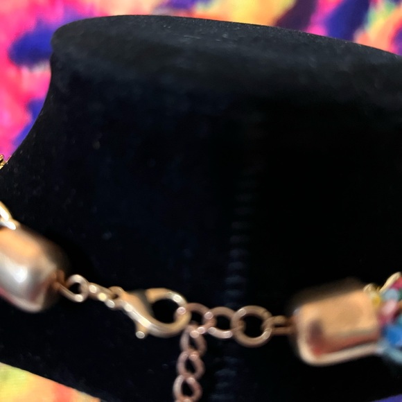 Beautiful Beaded Bib Necklace - Picture 5 of 8